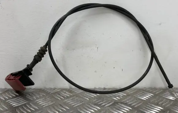 Mercedes-Benz C W203 Engine bonnet (hood) release handle