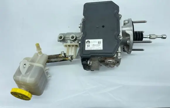 Chrysler Pacifica Brake power pressure regulator P68240033AJ 68240033AJ 68240033