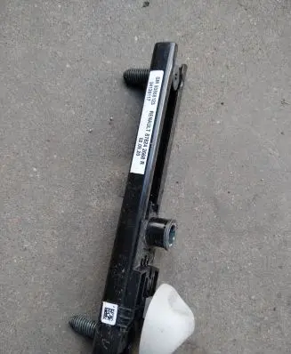 Renault Trafic III (X82) Seat belt height adjuster 93868123
