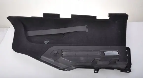 Maserati Levante Trunk/boot side trim panel 06700983800 PRAWY