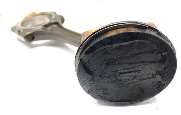 Lexus CT 200H Piston with connecting rod 