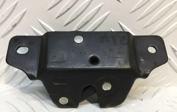 Peugeot 406 Tailgate/trunk/boot lock/catch/latch