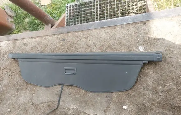 Volkswagen Touareg I Parcel shelf load cover 7L6867773