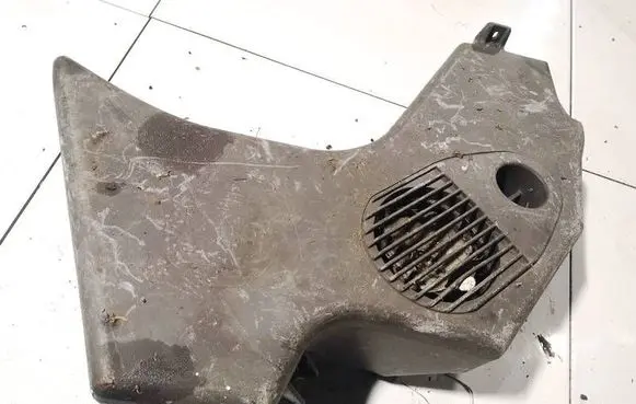 Fiat Punto (188) Air filter box 