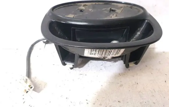 Hyundai i30 Tailgate opening switch 