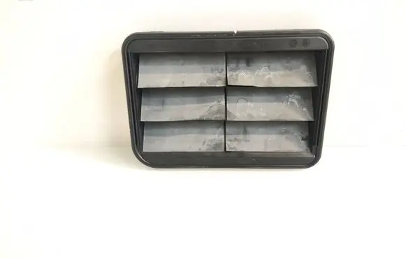 BMW X4 G02 Quarter panel pressure vent 608290