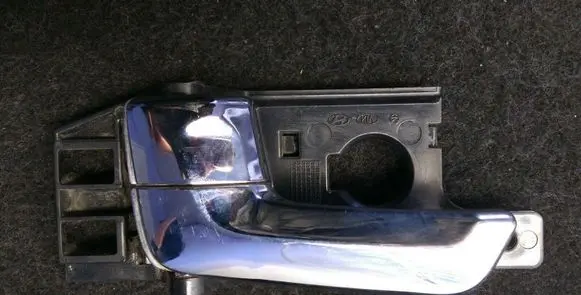 KIA Sportage Rear door interior handle 826131F000