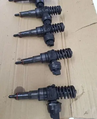 Volkswagen Transporter - Caravelle T5 Fuel injectors set 070130073R
