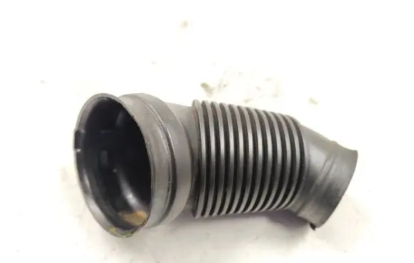 Audi A6 S6 C6 4F Air intake duct part 4F0129615D