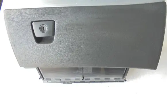 Volvo XC90 Glove box 39856218