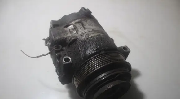 Mercedes-Benz Vito Viano W638 Air conditioning (A/C) compressor (pump)