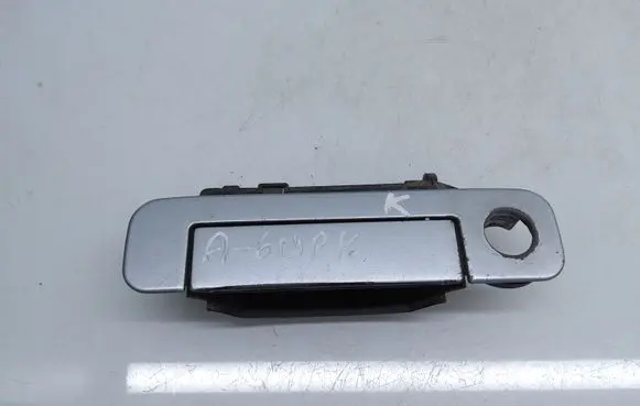 Audi A6 S6 C4 4A Front door exterior handle 4A0837205