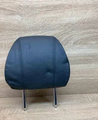 BMW 4 F32 F33 Front seat headrest 150970233 Defective