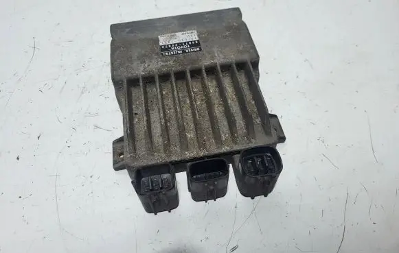 Toyota Avensis T250 Fuel injection control unit/module 8987120070 1310001371