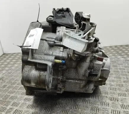 Volkswagen Transporter - Caravelle T6 Manual 6 speed gearbox SAW