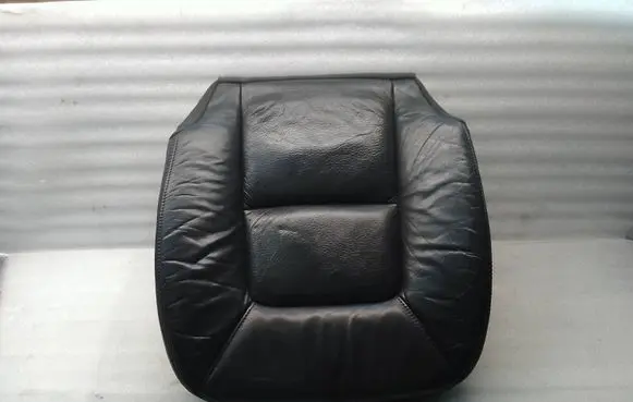 Volvo XC70 Front driver seat 30697730