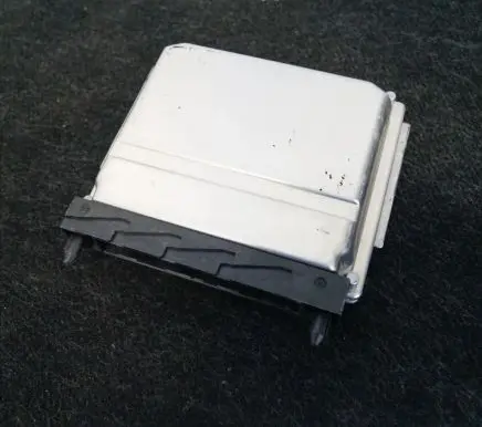 Volvo V70 Engine control unit/module