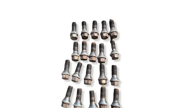 Volvo XC70 Nuts/bolts 