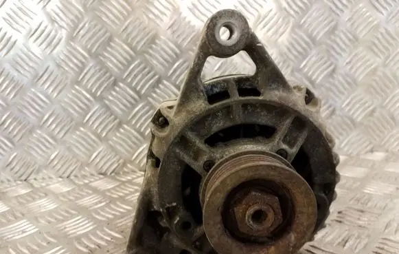 Volkswagen PASSAT B5 Generator/alternator 0123310022 058903016 70A