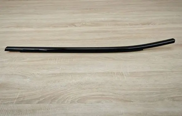 BMW 8 G16 Rear door glass trim molding 7456063