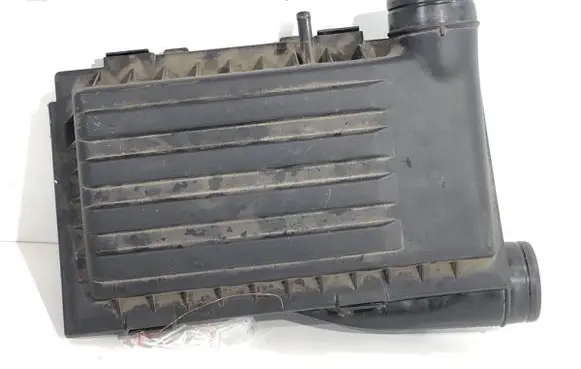 Air filter box