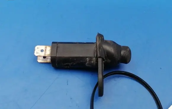 Volvo 760 Rear door sensor 1362769