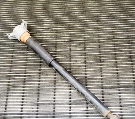 Mercedes-Benz GLA W156 Rear shock absorber/damper A2043260598
