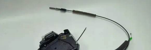 Lexus ES VII XZ10 Front door lock 