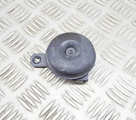 Toyota Camry VIII XV70 Horn signal 8651047050