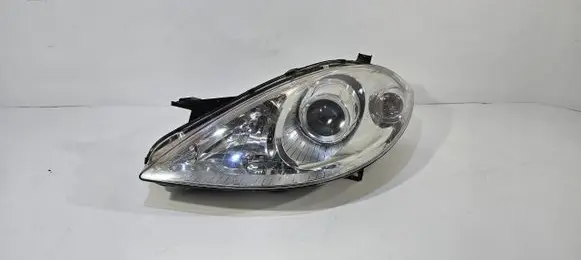 Mercedes-Benz A W169 Headlight/headlamp 145475685