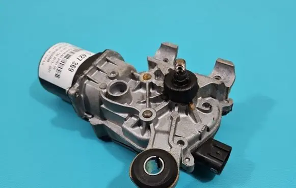 Nissan X-Trail T32 Wiper motor IMPRK1427369