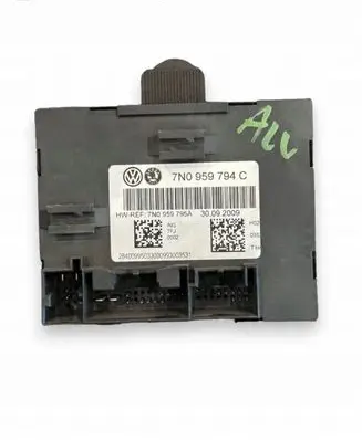 Seat Alhambra (Mk2) Door control unit/module 7N0959795A