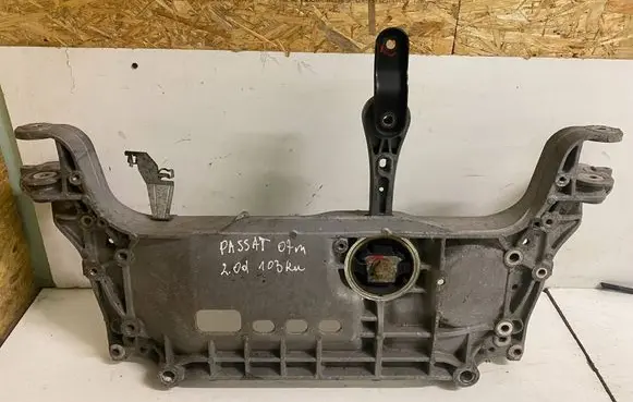 Volkswagen PASSAT B6 Front subframe 3C0199369F