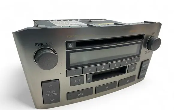 Radio/CD/DVD/GPS head unit