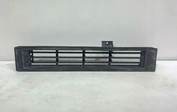 Nissan Altima Front bumper lower grill 623306CA0