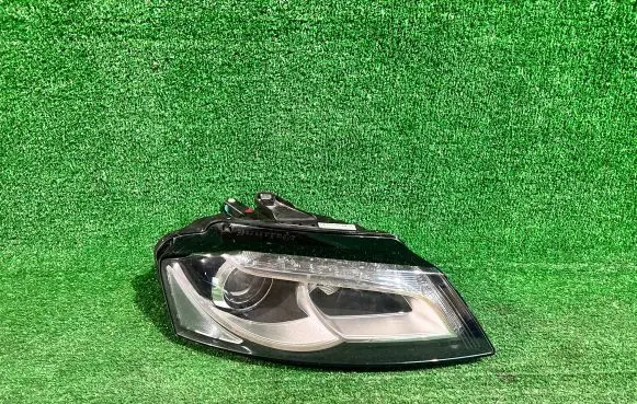 Audi A3 S3 8P Headlight/headlamp