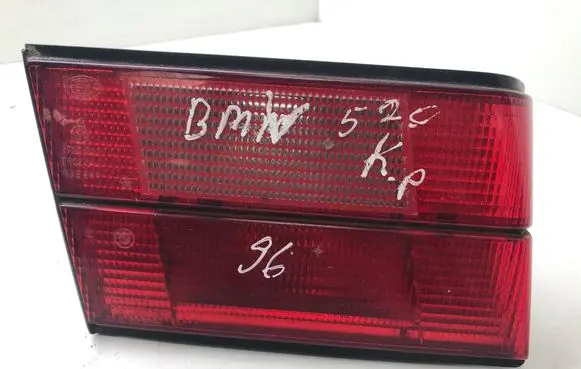BMW 5 E39 Tailgate rear/tail lights
