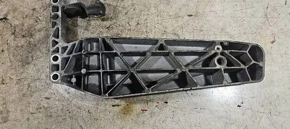 BMW X3 E83 Gearbox mounting bracket 6786567 ENAC46000 13807410