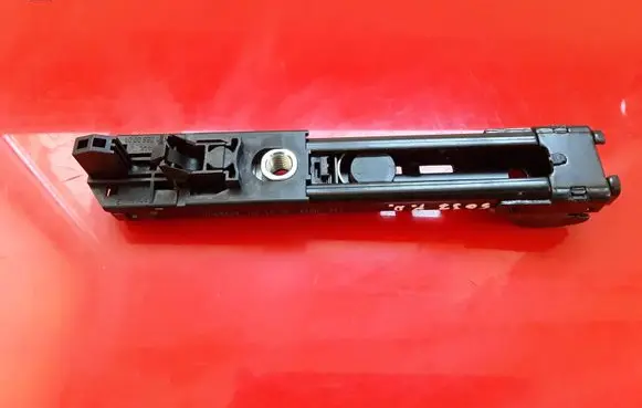 Volkswagen PASSAT B6 Front passenger seat rail 1T0857819 0069880 203680