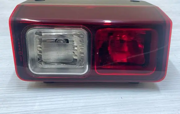 Renault Trafic III (X82) Rear/tail lights 265548758R