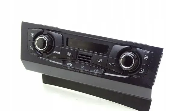 Audi A5 8T 8F Climate control unit 8T2820043M