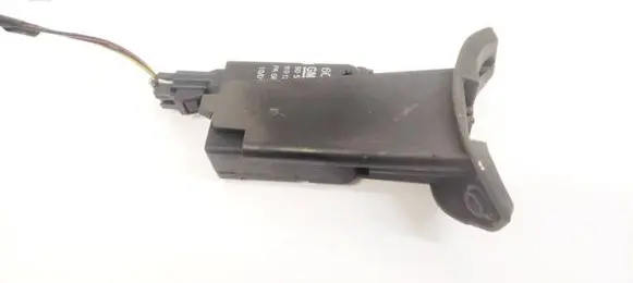 Opel Zafira A Central locking motor 90589918
