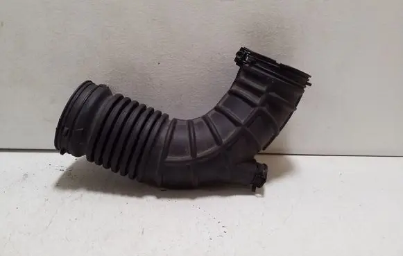 KIA Stonic Turbo air intake inlet pipe/hose 28138H8300