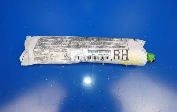 Mercedes-Benz E A207 Seat airbag 2078600402 306080999AD LF0021080494