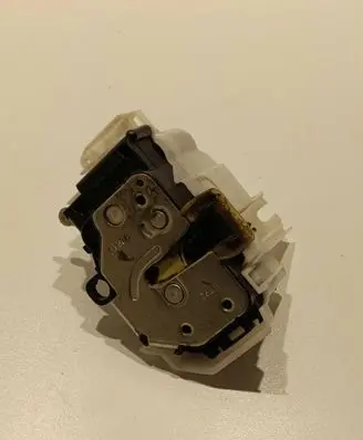 Fiat Doblo Rear door lock 51842861 210M15650CL