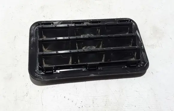 Chrysler Pacifica Fender grill 68170766AB