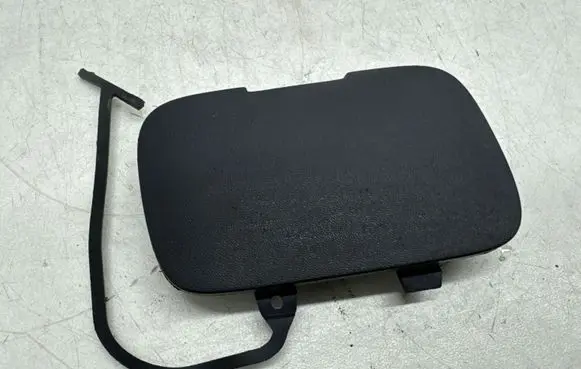 Volvo XC70 Front tow hook cap/cover 30678696