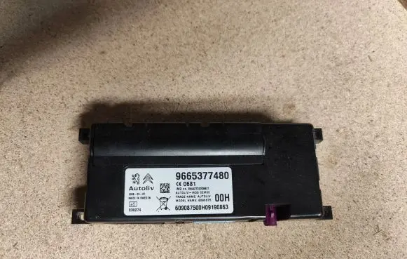 Peugeot 3008 I Bluetooth control unit module 9665377480