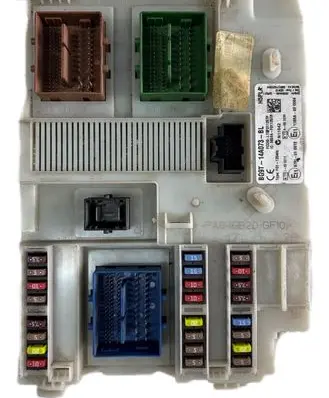 Ford Mondeo MK IV Comfort/convenience module BG9T14A073BL