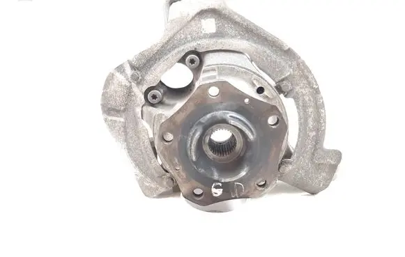 Rear wheel hub
